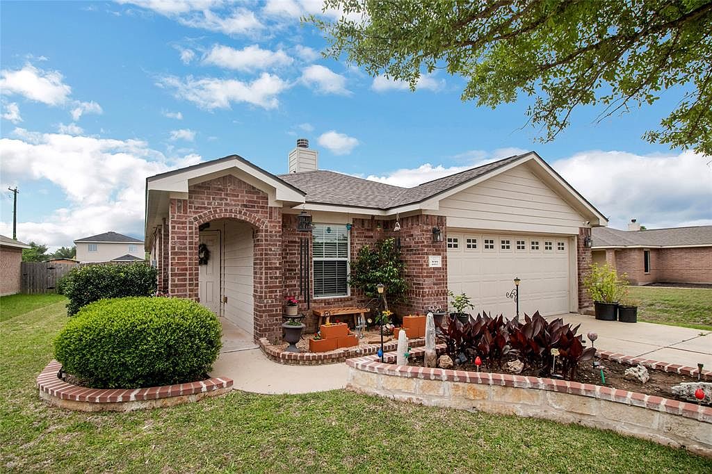 227 Legends Of Hutto Trl, Hutto, TX 78634 MLS 6554302 Zillow