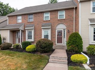 40 Orchard Brook Dr #40, Wethersfield, CT 06109