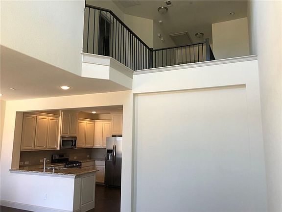 3rd image of 3816 Lantern Ln