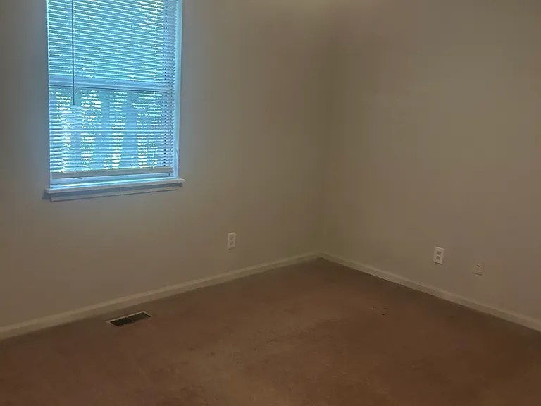1212 Allen Rd — Photo 7
