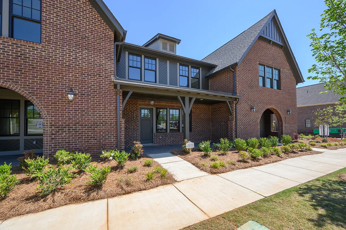 Building Photo - 4602 Everlee Pkwy #4602