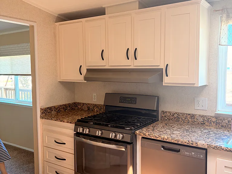 3320 W Durham Ferry Rd — Photo 32