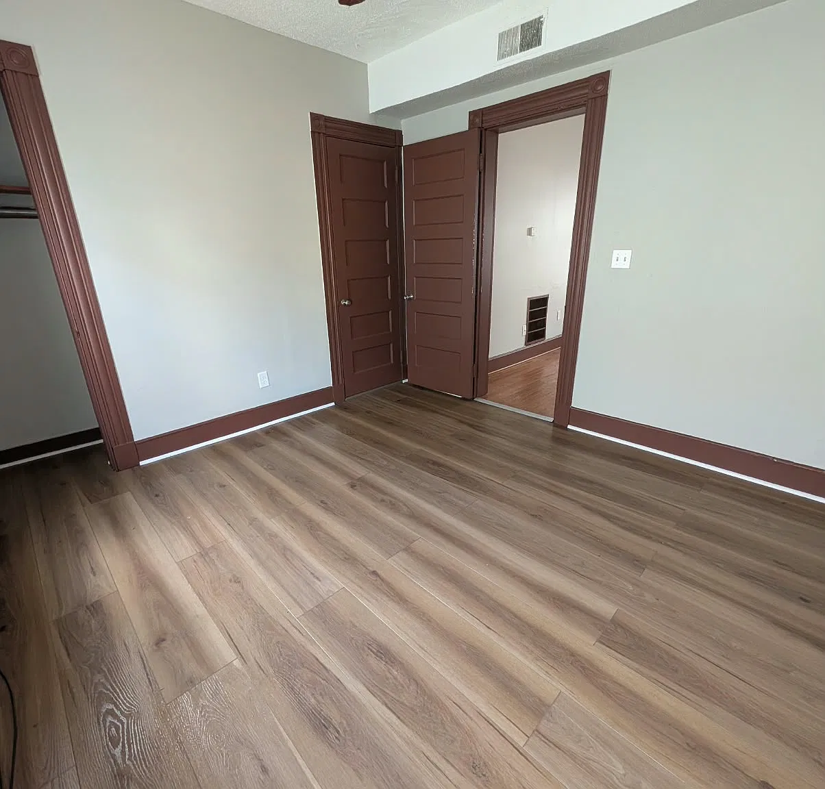 4 bed, 1.5 bath, $1,700 — Photo 4