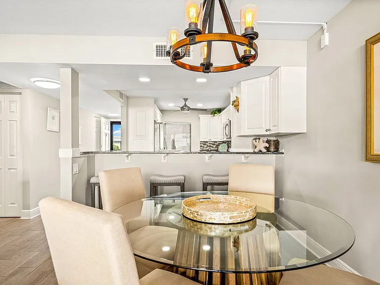 4141 Ocean Dr #208 — Photo 15