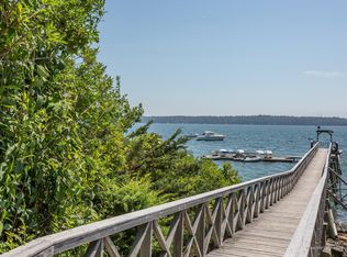 894 Princes Point Rd, Yarmouth, ME 04096