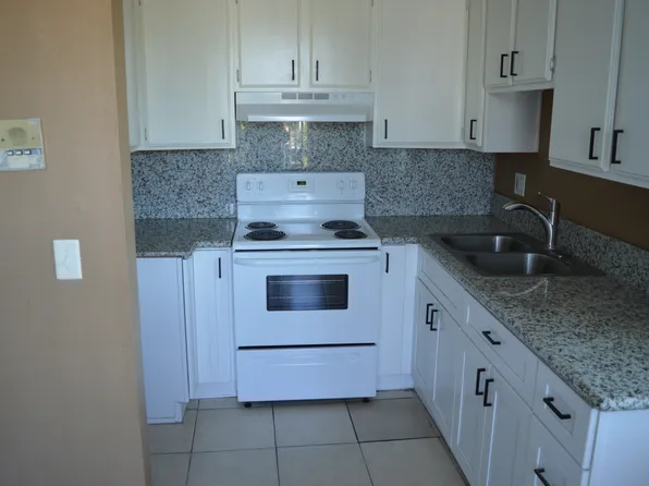 819 Washington St #1, Santa Ana, CA 92706