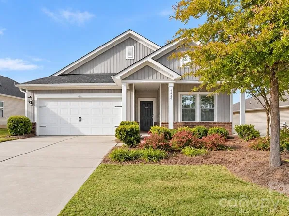 9620 Festival Way, Charlotte, NC 28215