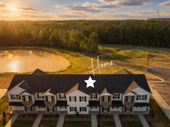 1104 Brookrun Dr, Oxford, NC 27565