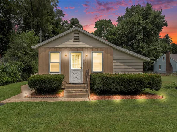 2427 Yankee St, Niles, MI 49120