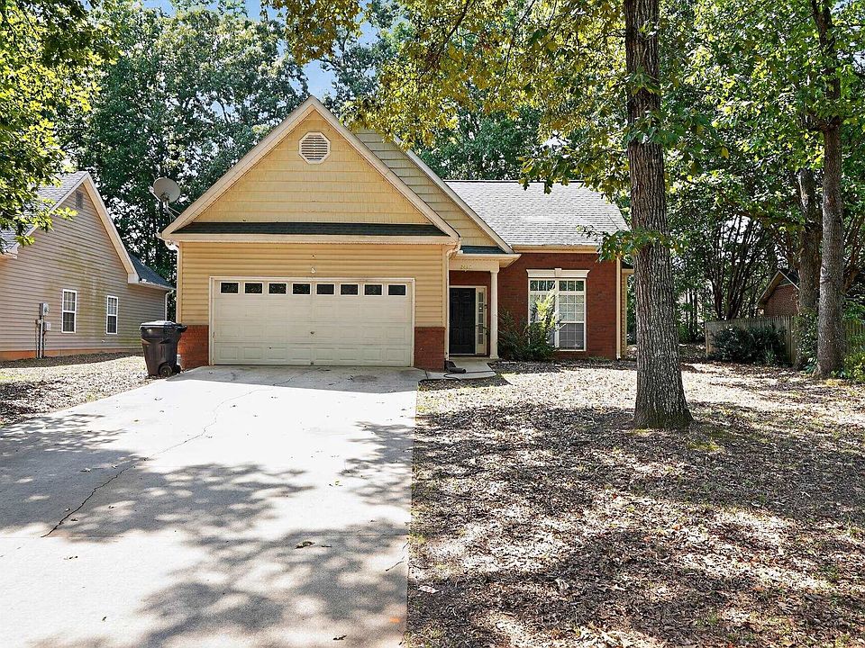 1st image of 2421-2423 Annandale Dr
