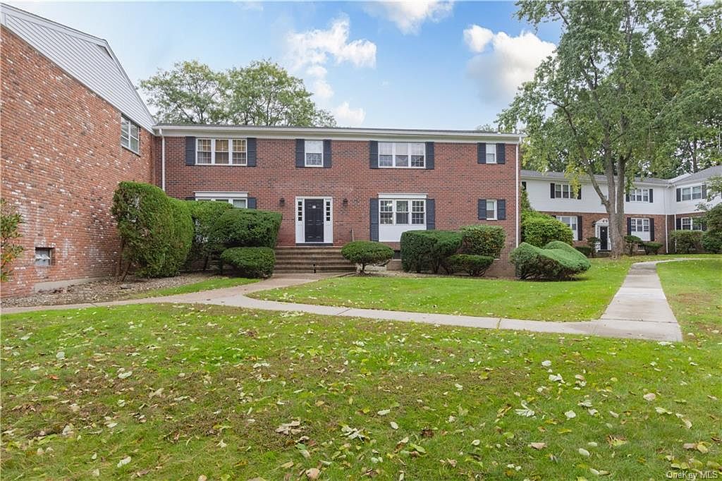 50 Bon Aire Circle, Suffern, NY 10901 Zillow