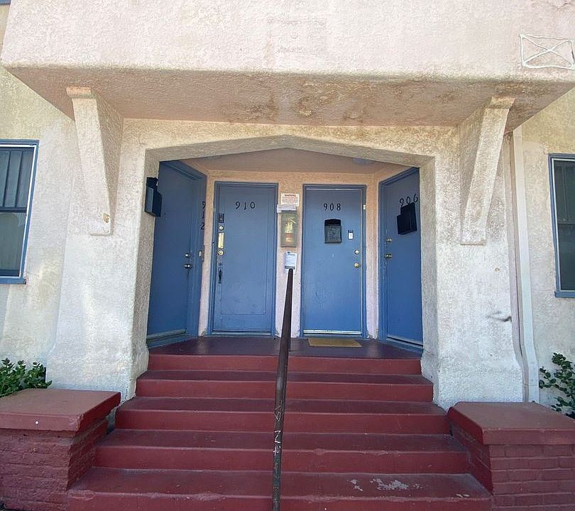 1st image of 906 Maine Ave