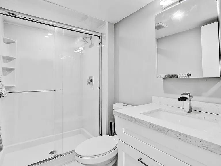 3701 N Country Club Dr #605 — Photo 11