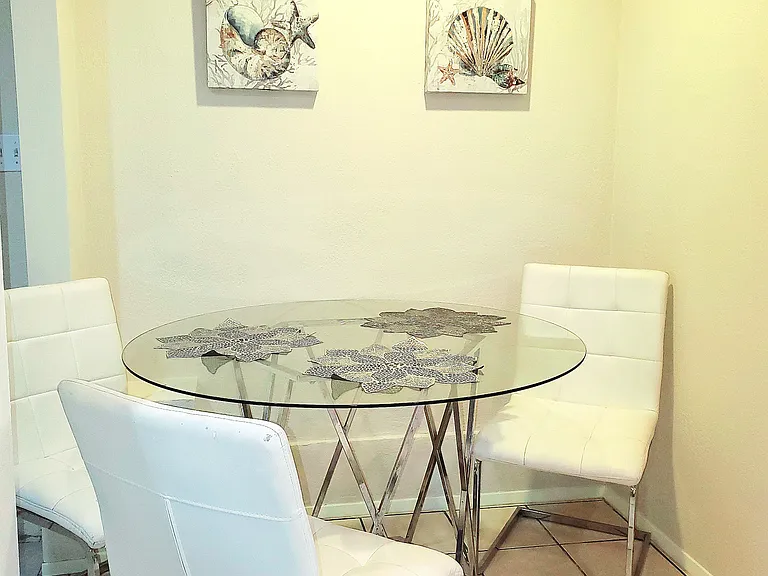 1217 Sangamon Ave #4 — Photo 21