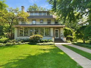 2700 Lincoln St, Evanston, IL 60201