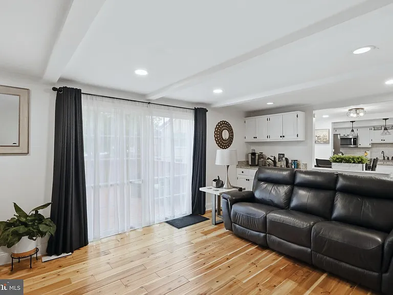 12821 Asbury Dr — Photo 7