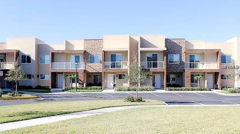 1st image of 3239 Brasilia Ave