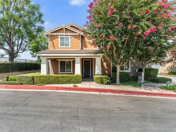 9754 Edenbrook Dr, Riverside, CA 92503