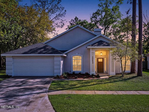 3rd image of 2083 WATER CREST Drive