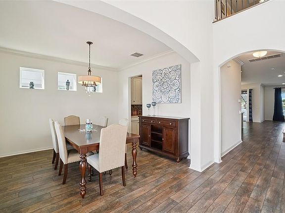 3rd image of 19209 Long Lake Ranch Blvd
