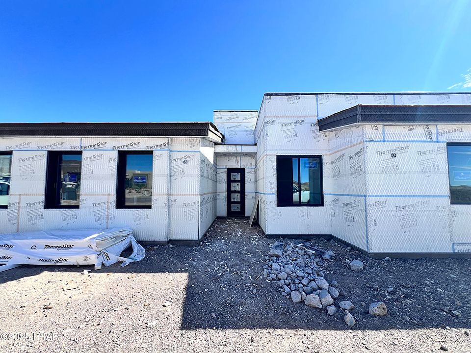 1st image of 9036 Corte Barraso