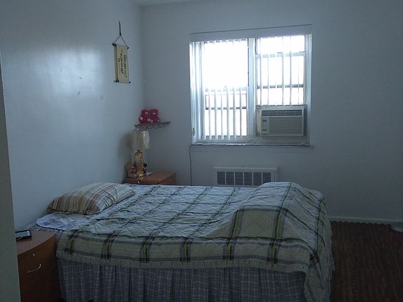 5th image of 29-49 137th St APT 5B