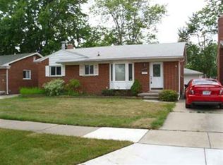 29359 Shackett Ave, Madison Heights, MI 48071