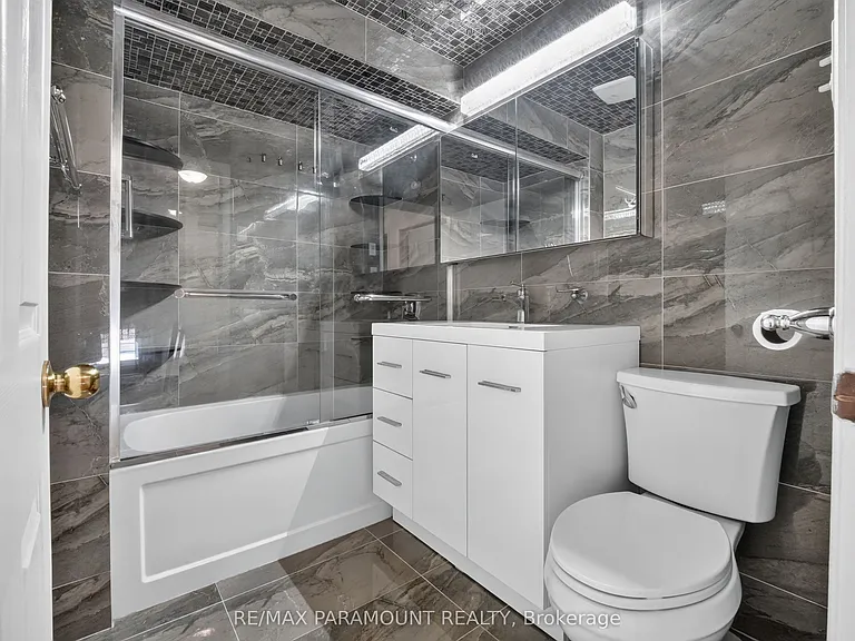47 Cloverdale Dr — Photo 20