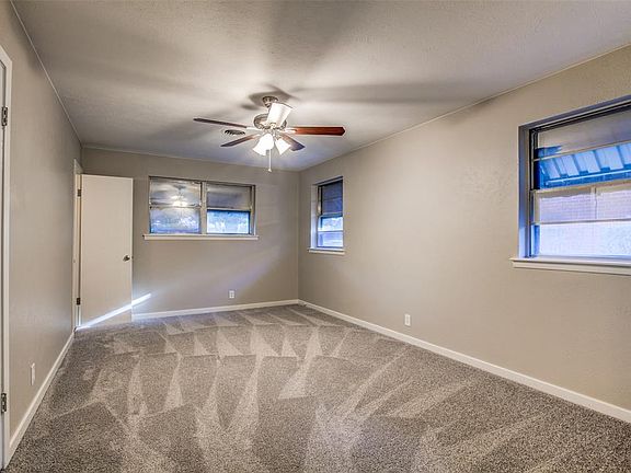 3rd image of 5616 Wales Ave