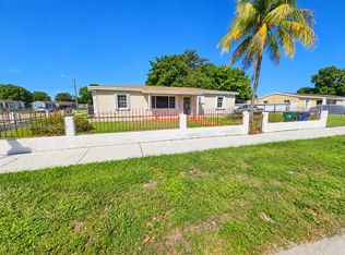Golden Highlands Est, Miami Gardens, FL 33054