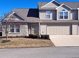 9924 Oak Trail Rd, Fort Wayne, IN 46825