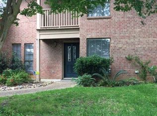 5813 Hollytree Dr, Tyler, TX 75703