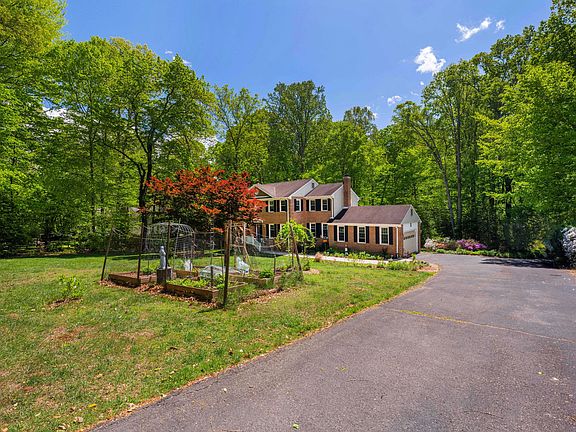 2nd image of 7362 Clifton Rd