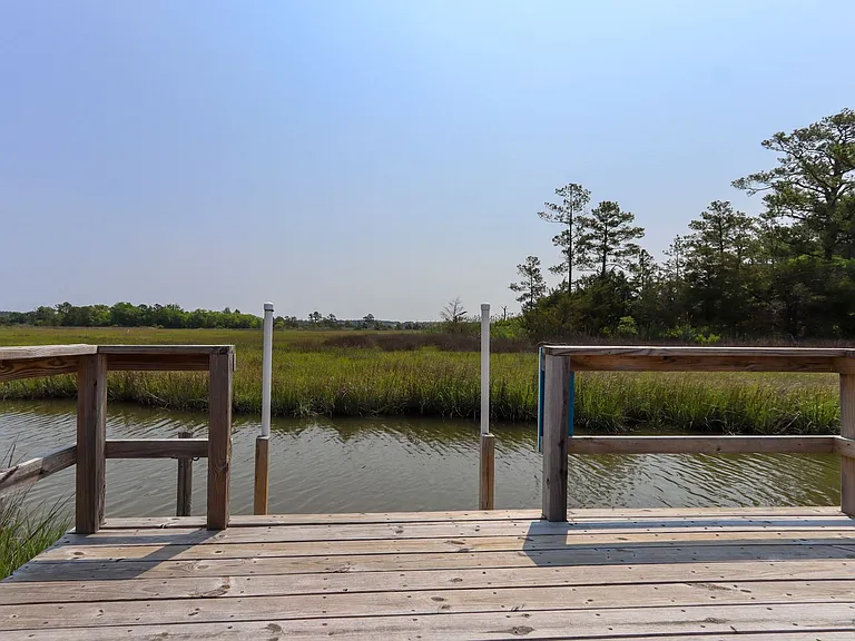 20B Freeman Dr — Photo 42