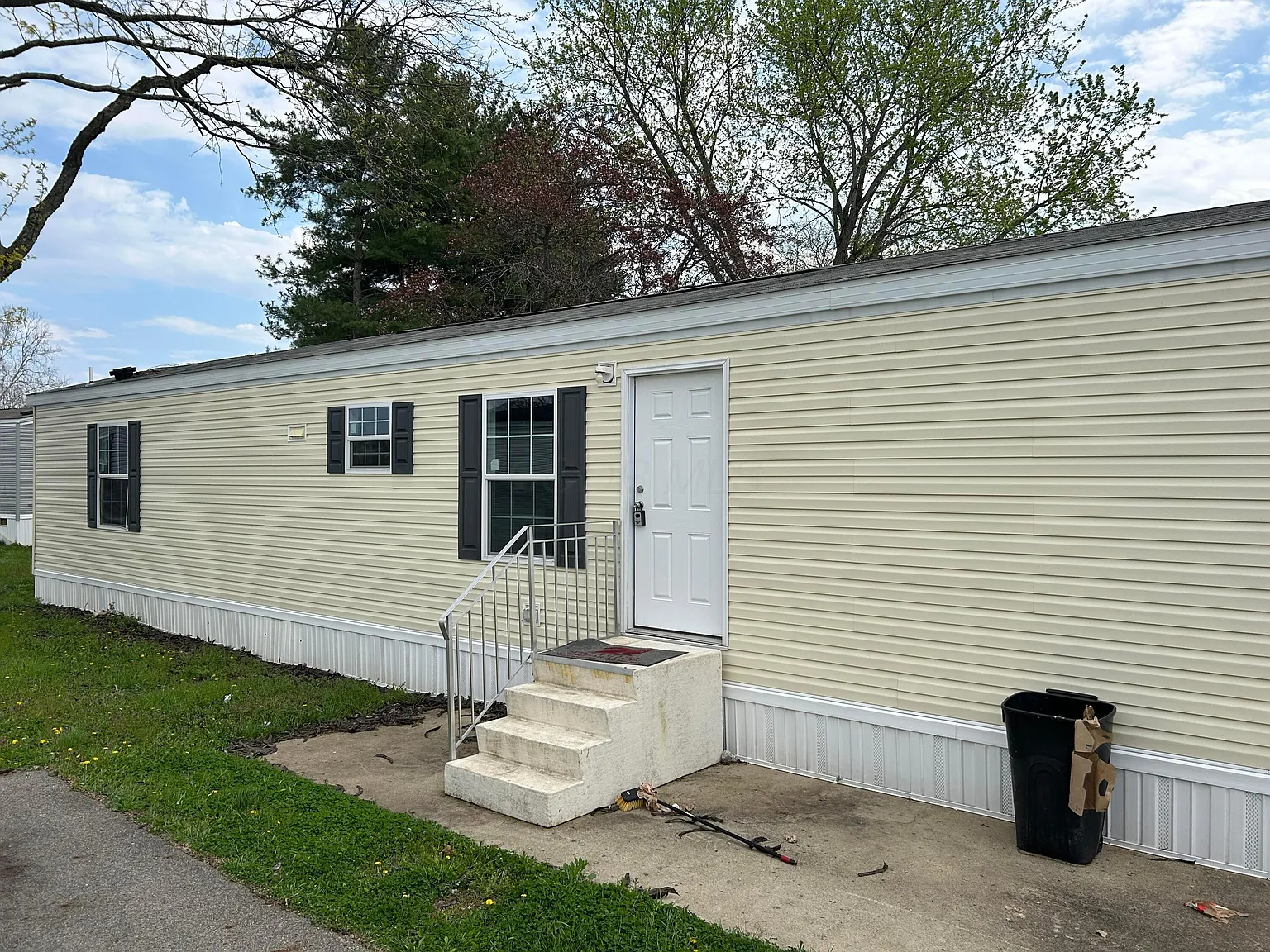 2445 Columbus Lancaster Rd NW #409 photo 1