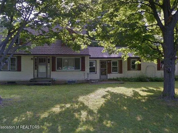 415 Forest St, Eaton Rapids, MI 48827