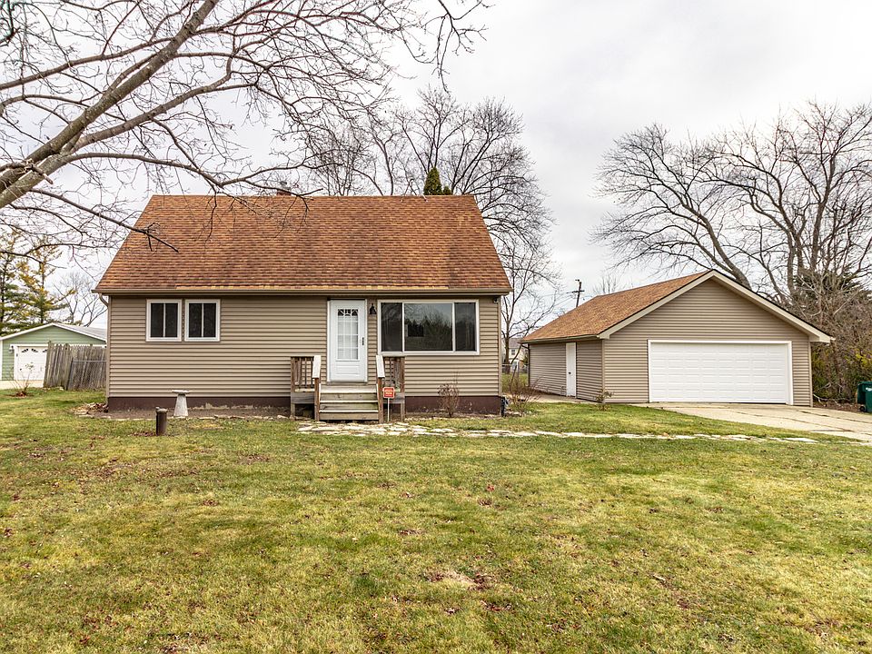1st image of 38547 N Linden Ave