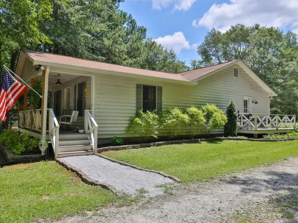 3120 Pebblebrook Dr, Loganville, GA 30052