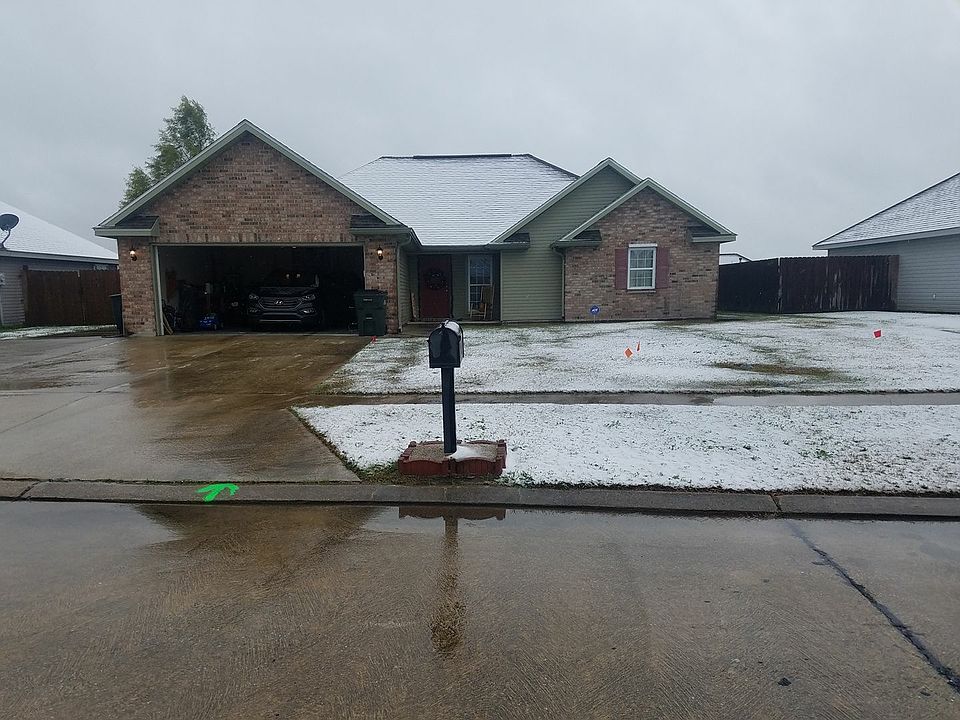 1st image of 214 Bordelon Dr