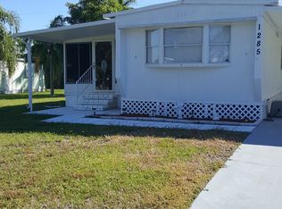 1285 Seagull Dr, Englewood, FL 34224