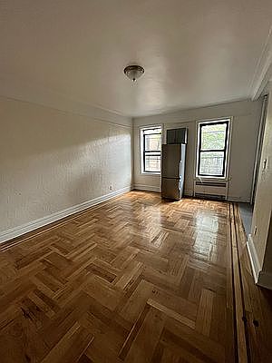 1st image of 80 Woodruff Ave #3DD