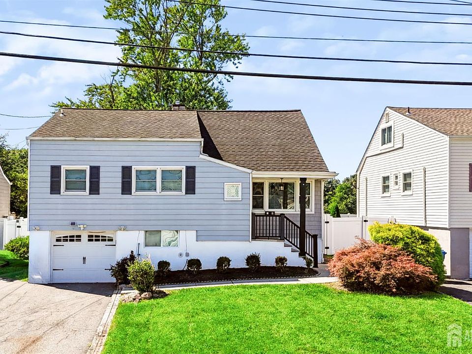 1st image of 42 Jonquil Cir