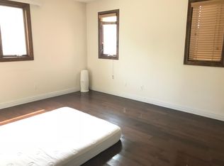 11904 20th Ave #1FL, College Point, NY 11356
