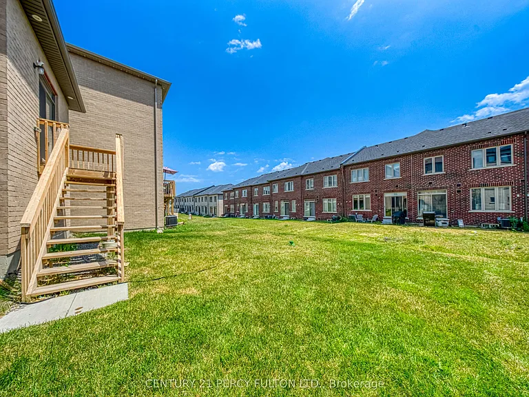 1223 Plymouth Dr — Photo 32