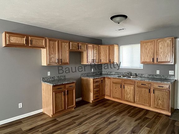 5th image of 15 N Main St #15