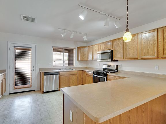 3rd image of 11918 W Thomas Arron Dr