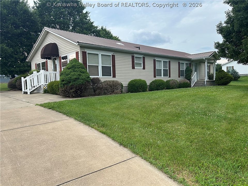 1st image of 233 Sunset Ln