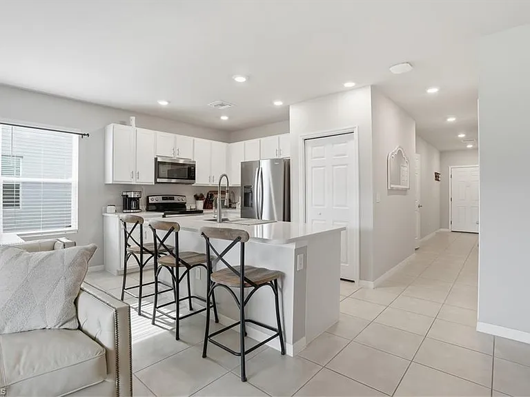 15054 Wildflower Cir — Photo 4