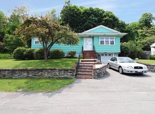 11 Magnolia Rd, Methuen, MA 01844