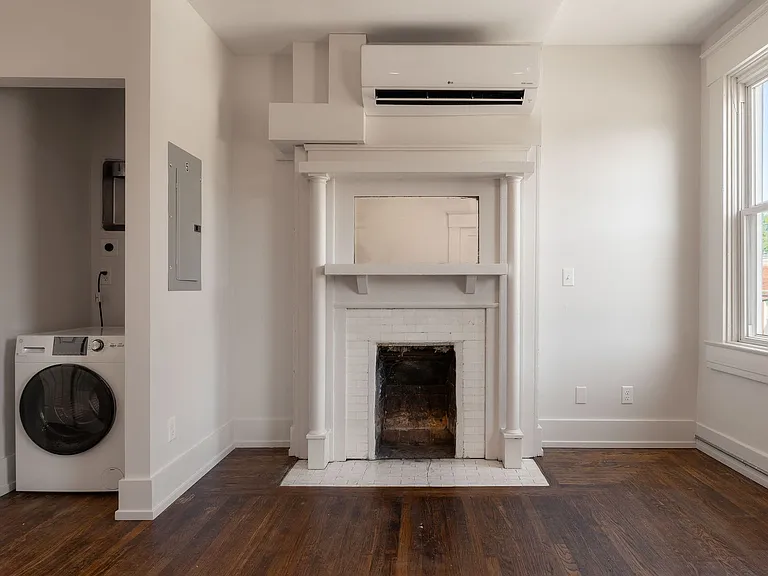 1007 Dayton St — Photo 18